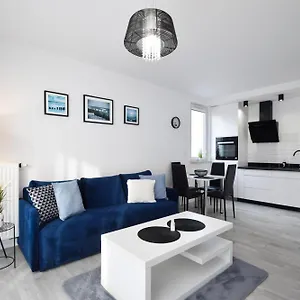  Apartament Rentplanet - Bialy Dom